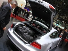 2012款 3.0 TFSI S-Tronic quattro 豪华型