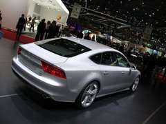 2012款 3.0 TFSI S-Tronic quattro 豪华型