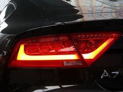 2012款 3.0 TFSI S-Tronic quattro 豪华型