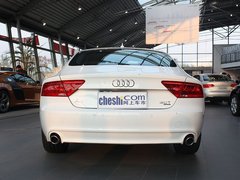 2012款 3.0 TFSI S-Tronic quattro 豪华型