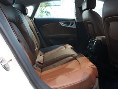 2012款 3.0 TFSI S-Tronic quattro 豪华型