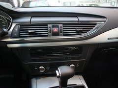 2012款 3.0 TFSI S-Tronic quattro 豪华型