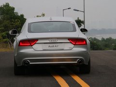 2012款 3.0 TFSI S-Tronic quattro 豪华型