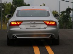 2012款 3.0 TFSI S-Tronic quattro 豪华型