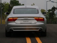 2012款 3.0 TFSI S-Tronic quattro 豪华型