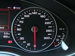 2012款 3.0 TFSI S-Tronic quattro 豪华型