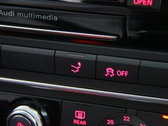 2012款 3.0 TFSI S-Tronic quattro 豪华型