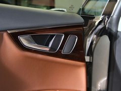 2012款 3.0 TFSI S-Tronic quattro 豪华型