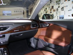 奥迪A7 2012款 3.0 TFSI S-Tronic quattro 豪华型