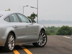 2012款 3.0 TFSI S-Tronic quattro 豪华型