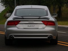 2012款 3.0 TFSI S-Tronic quattro 豪华型