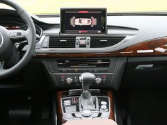 2012款 3.0 TFSI S-Tronic quattro 豪华型