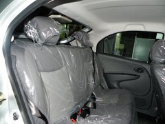 2010款 1.0L 手动 舒适型