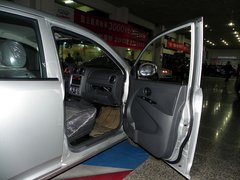 2010款 1.0L 手动 舒适型