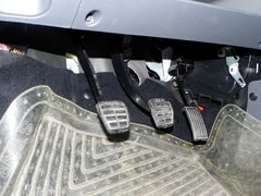 2010款 1.0L 手动 舒适型