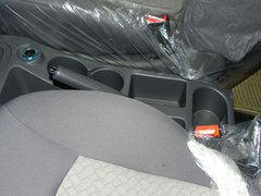 2010款 1.0L 手动 舒适型