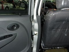 2010款 1.0L 手动 舒适型