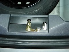2010款 1.0L 手动 舒适型