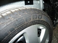 2010款 1.0L 手动 舒适型