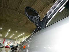 2010款 1.0L 手动 舒适型