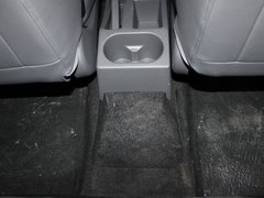 2010款 1.0L 手动 舒适型
