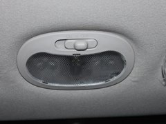 2010款 1.0L 手动 舒适型