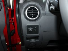 2010款 1.0L 手动 舒适型