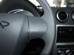 2010款 1.0L 手动 舒适型