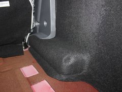 2010款 1.0L 手动 舒适型