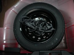 2010款 1.0L 手动 舒适型