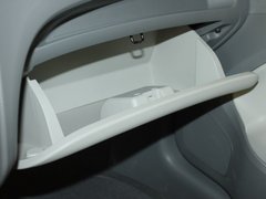 2010款 两厢 1.2SE EMT 理想版