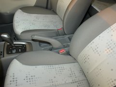 2010款 两厢 1.2SE EMT 理想版