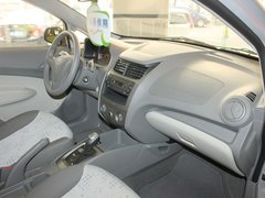 2010款 两厢 1.2SE EMT 理想版