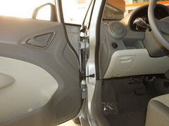 2010款 两厢 1.2SE EMT 理想版