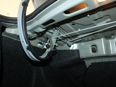2010款 两厢 1.2SE EMT 理想版