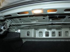 2010款 两厢 1.2SE EMT 理想版