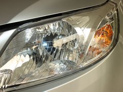 2010款 两厢 1.2SE EMT 理想版