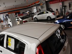 2010款 两厢 1.2SE EMT 理想版