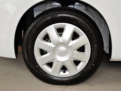 2010款 两厢 1.2SE EMT 理想版