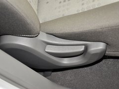 2010款 两厢 1.2SE EMT 理想版