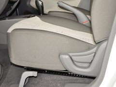 2010款 两厢 1.2SE EMT 理想版