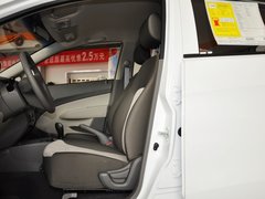 2010款 两厢 1.2SE EMT 理想版