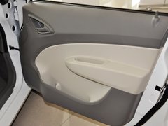 2010款 两厢 1.2SE EMT 理想版