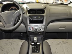 2010款 两厢 1.2SE EMT 理想版