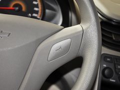 2010款 两厢 1.2SE EMT 理想版