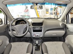 2010款 两厢 1.2SE EMT 理想版