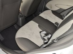 2010款 两厢 1.2SE EMT 理想版