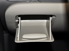 2010款 两厢 1.2SE EMT 理想版