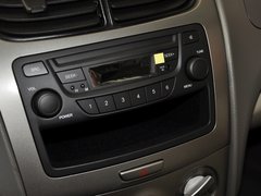 2010款 两厢 1.2SE EMT 理想版