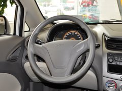 2010款 两厢 1.2SE EMT 理想版